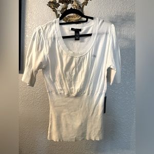 NWT BCBG WHITE COTTON RIBBED TOP W/BEADS LOGO
